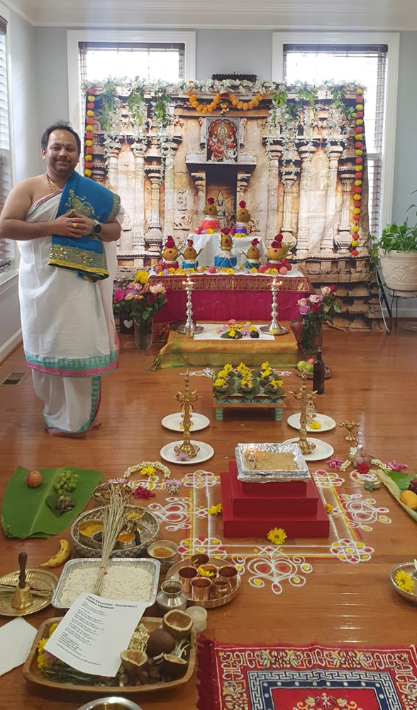 astrologer-in-virginia-pandith-roopesh-acharya-usa